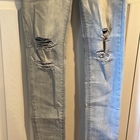 Levi’s 721 High Rise Skinny Distressed Jeans Light Blue 26 - Picture 3 of 6